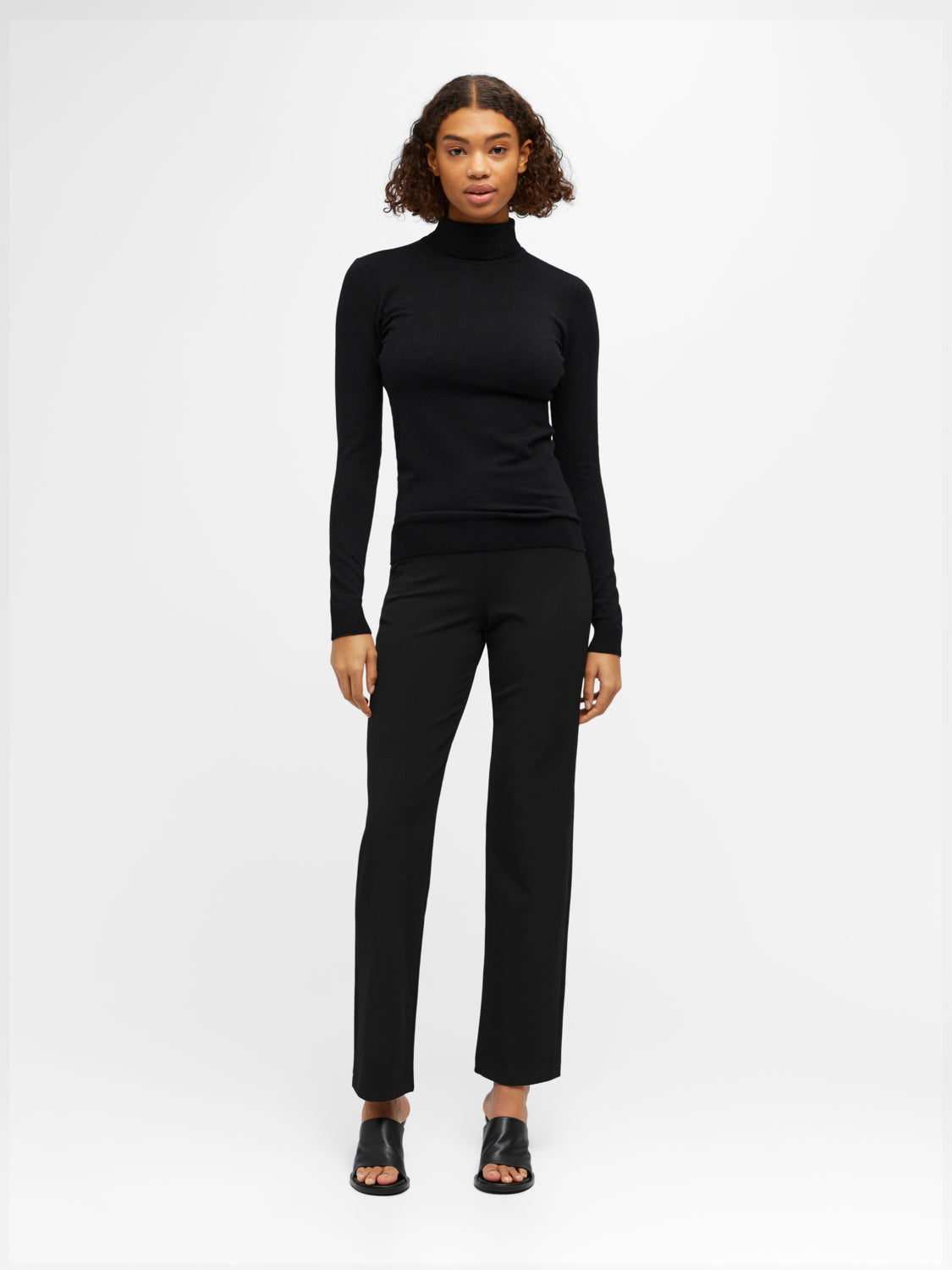 OBJTHESS Pullover - Black